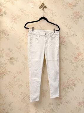 American Eagle Womens 8 Short White Super Stretch Skinny Jeans AEO Jegging